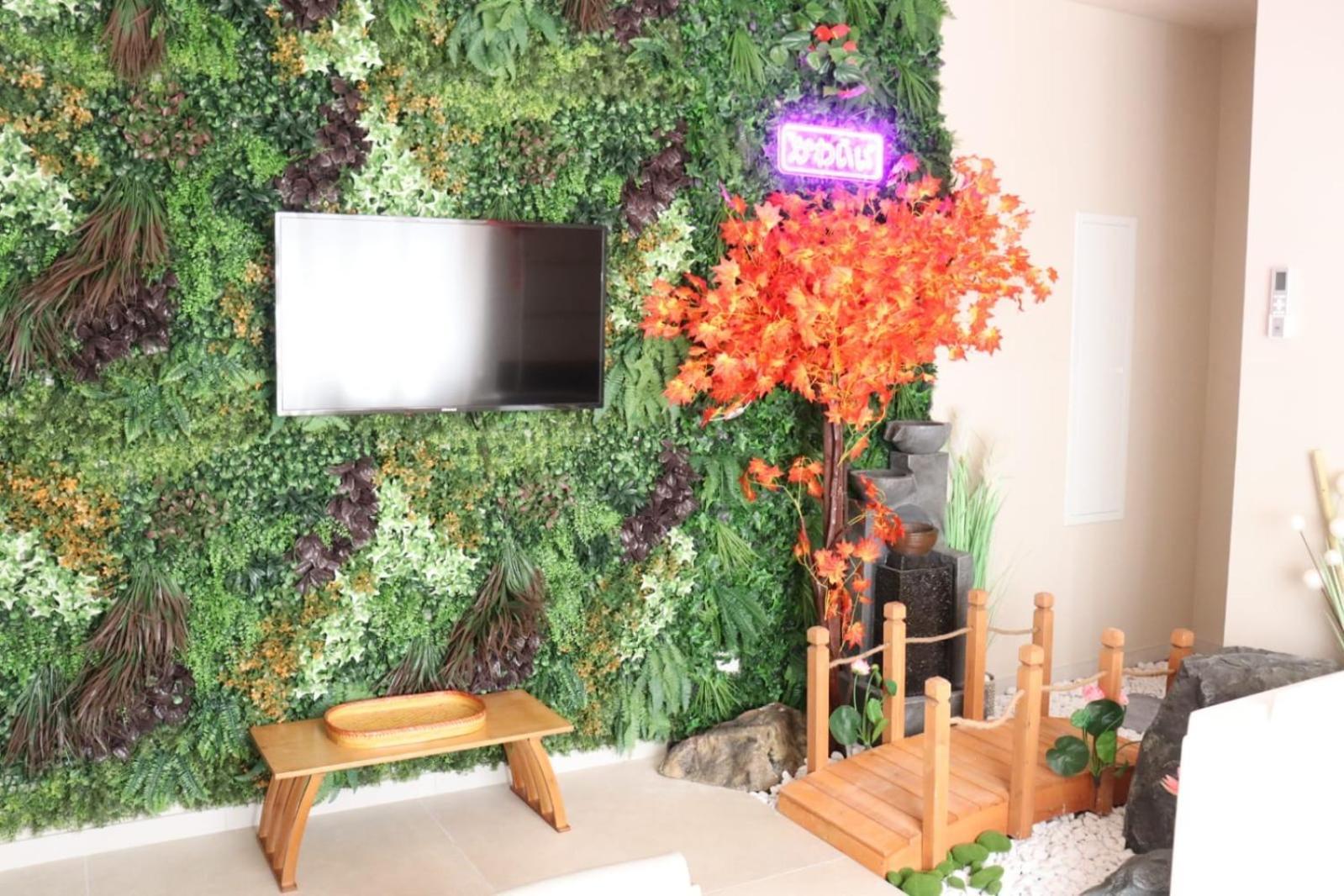 Loveroom Japon Avec Balneotherapie تولون المظهر الخارجي الصورة